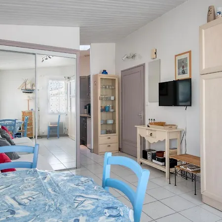 Studio Cyclade Proche Du Port De Martin De Re Apartment